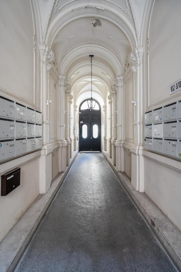 Lonyay Grand Central Budapest Bagian luar foto